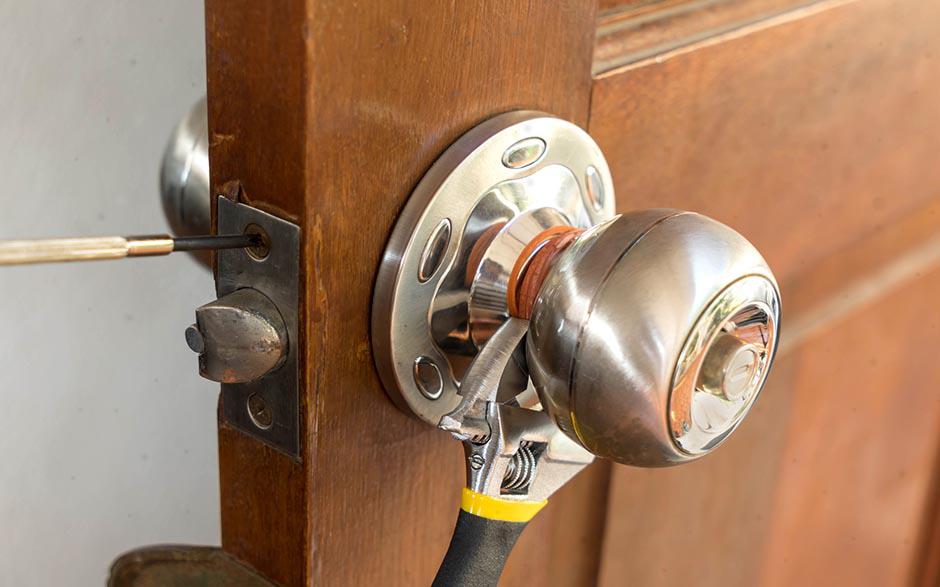 serrure bloquée porte fermée Ankers Salon-de-Provence